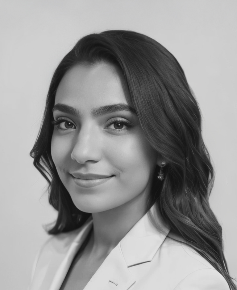 الدكتورة سارة أحمد